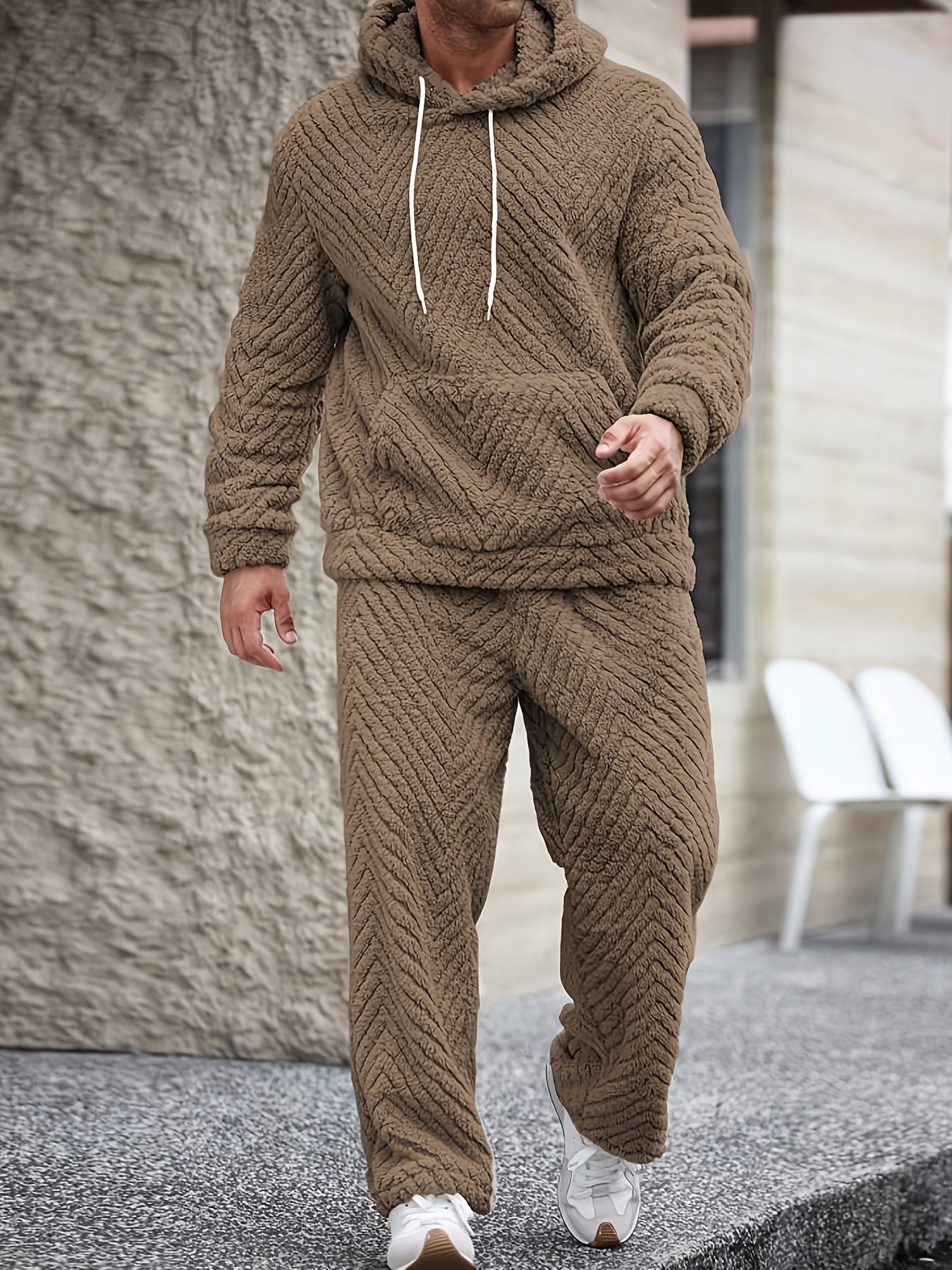 Men's Fleece Hoodie And Wave Pattern Loungewear Set