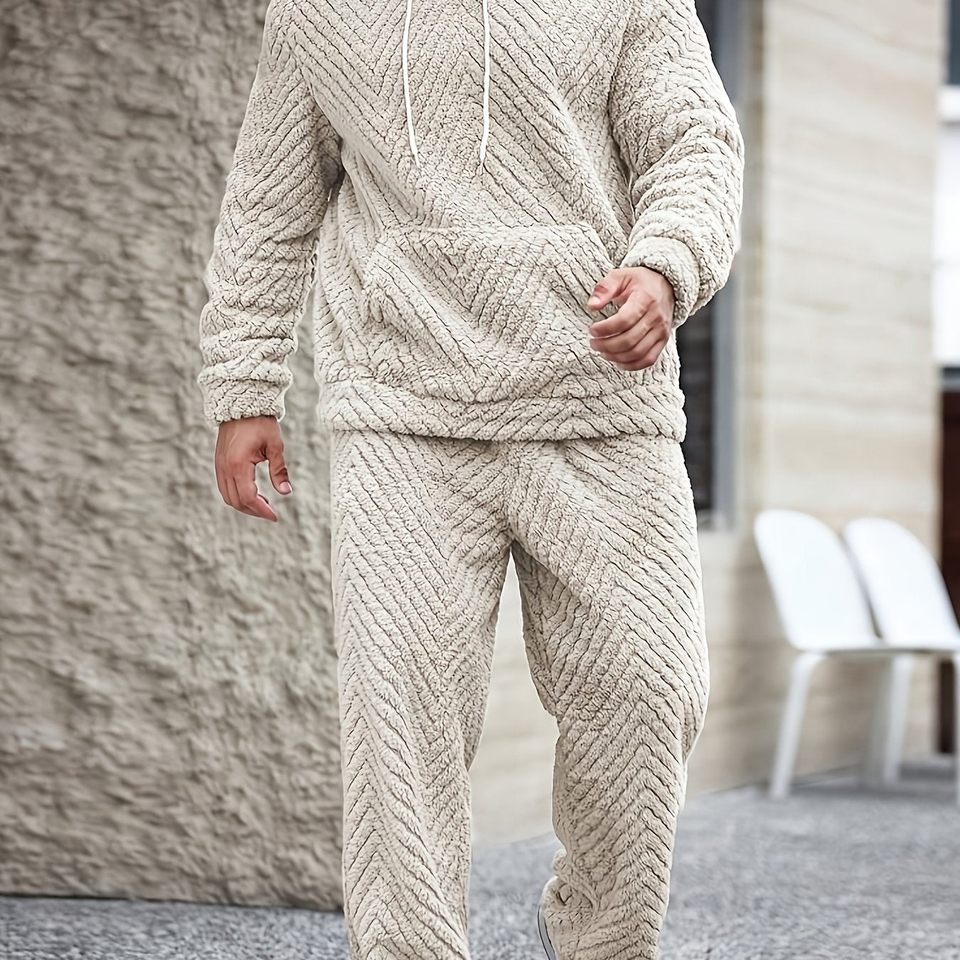 Men's Fleece Hoodie And Wave Pattern Loungewear Set