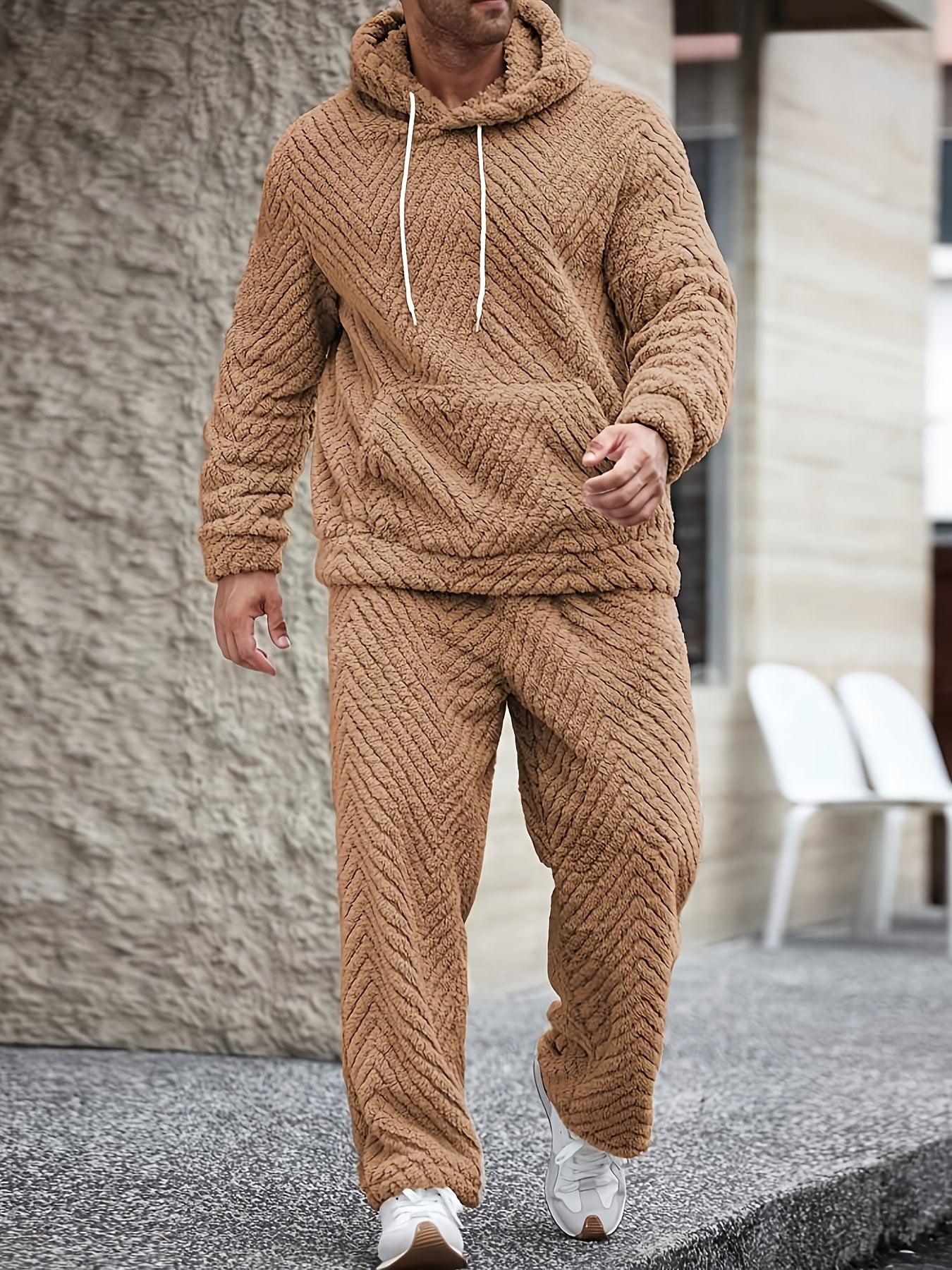 Men's Fleece Hoodie And Wave Pattern Loungewear Set